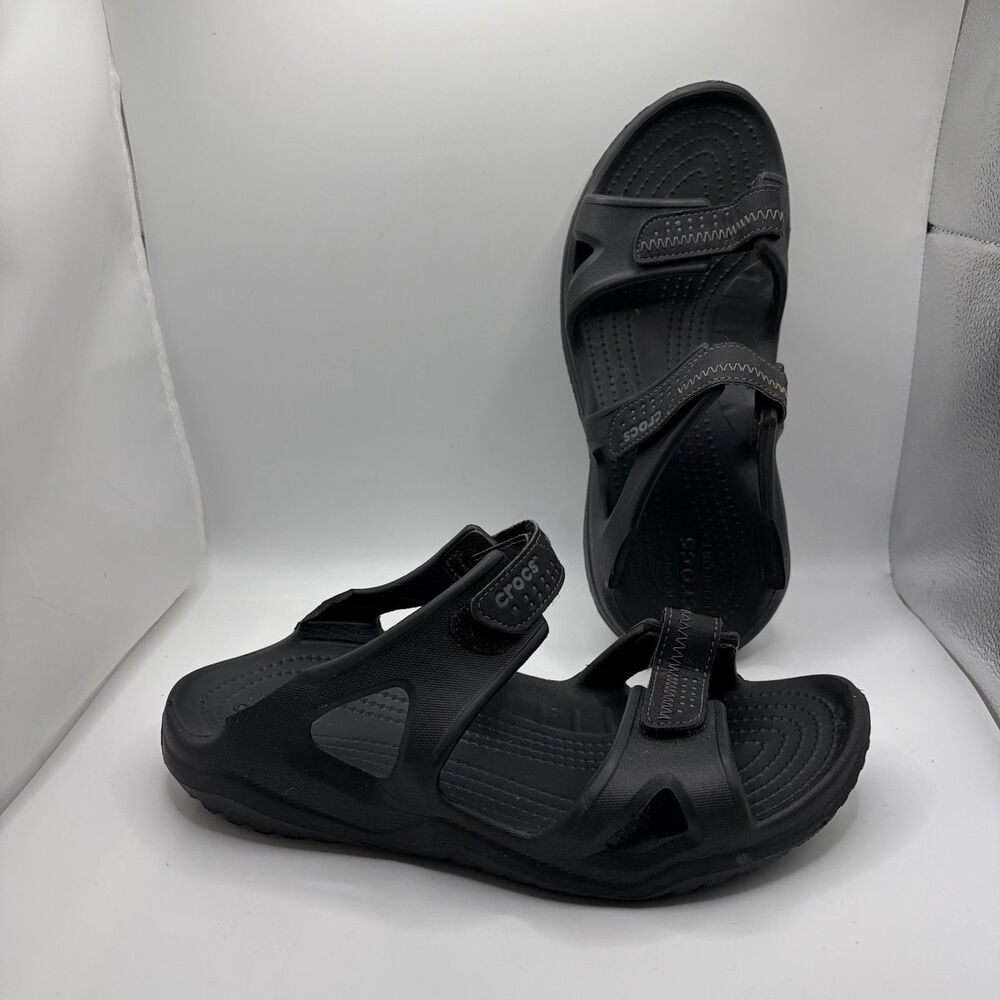 Crocs Swiftwater River Sandals Mens 8 Black Strappy Summer Beach Hike Breathable